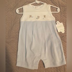 Kissy Kissy Baby outfit NWT Size 6-9 months